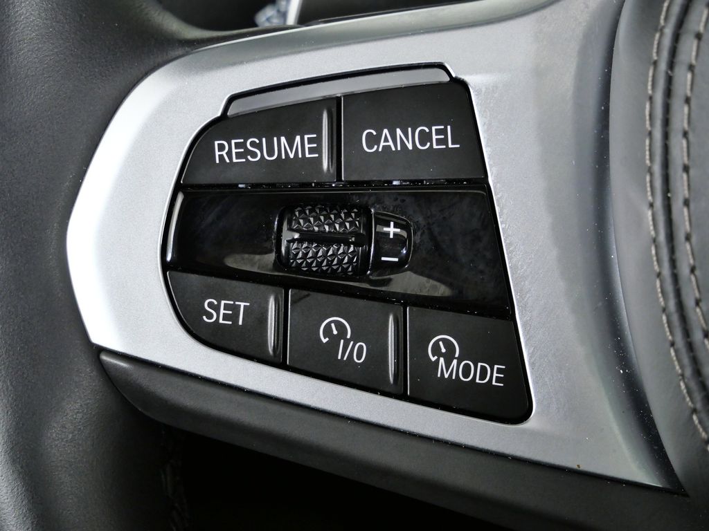 Thumbnail: 2025 BMW X5 - 42