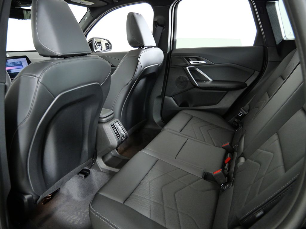 Thumbnail: 2026 BMW X1 - 29