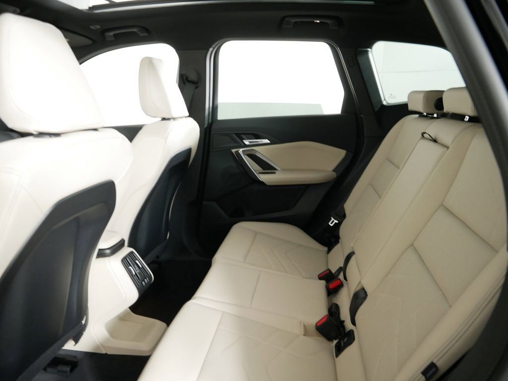 Thumbnail: 2025 BMW X1 - 29