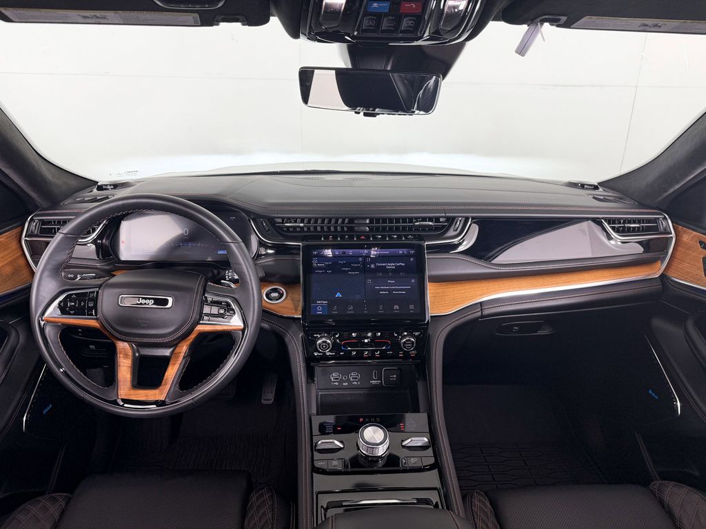 Thumbnail: 2024 Jeep Grand Cherokee L - 9