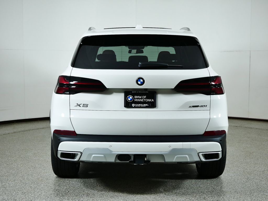 Thumbnail: 2026 BMW X5 - 9
