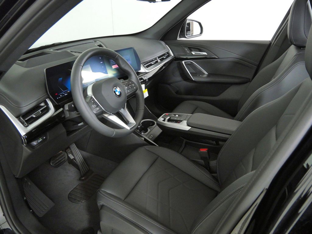 Thumbnail: 2026 BMW X1 - 32