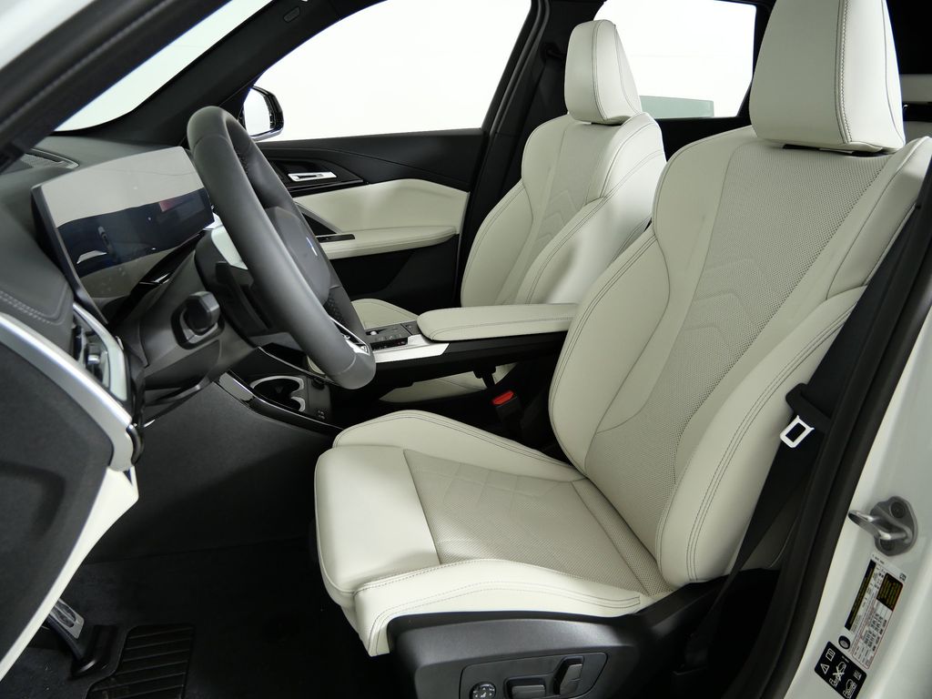 Thumbnail: 2026 BMW X1 - 33