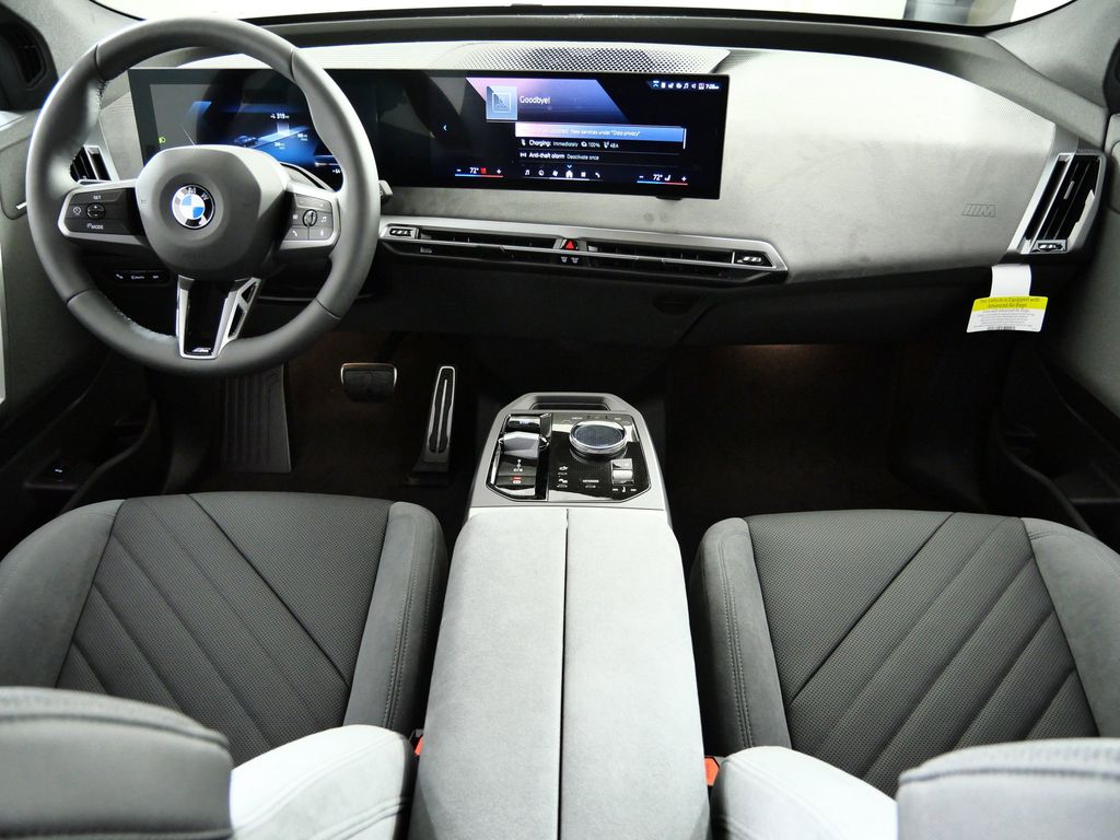 Thumbnail: 2026 BMW iX - 5