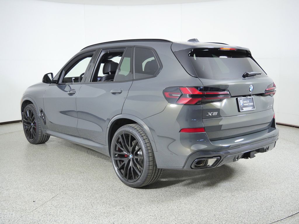 Thumbnail: 2026 BMW X5 - 14