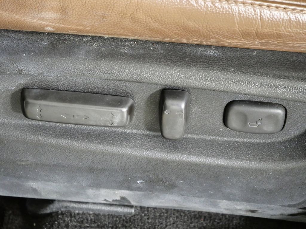 Thumbnail: 2017 Acura MDX - 38