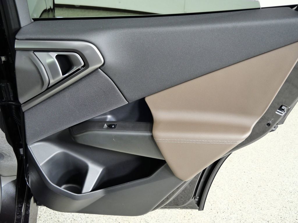 Thumbnail: 2026 BMW X3 - 25