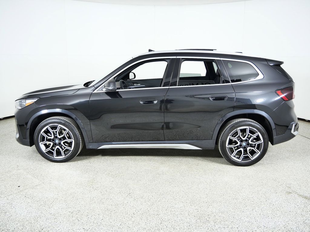 Thumbnail: 2025 BMW X1 - 18