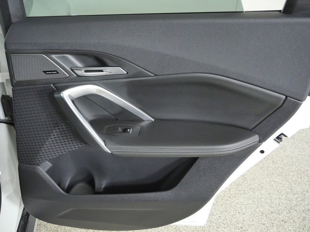 Thumbnail: 2026 BMW X1 - 23