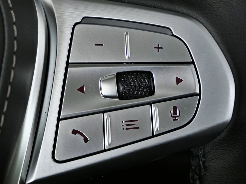 Thumbnail: 2026 BMW X7 - 45