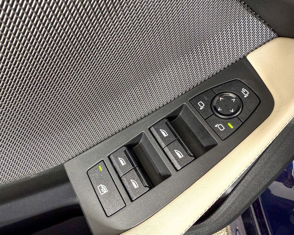 Thumbnail: 2025 BMW 2 Series - 35