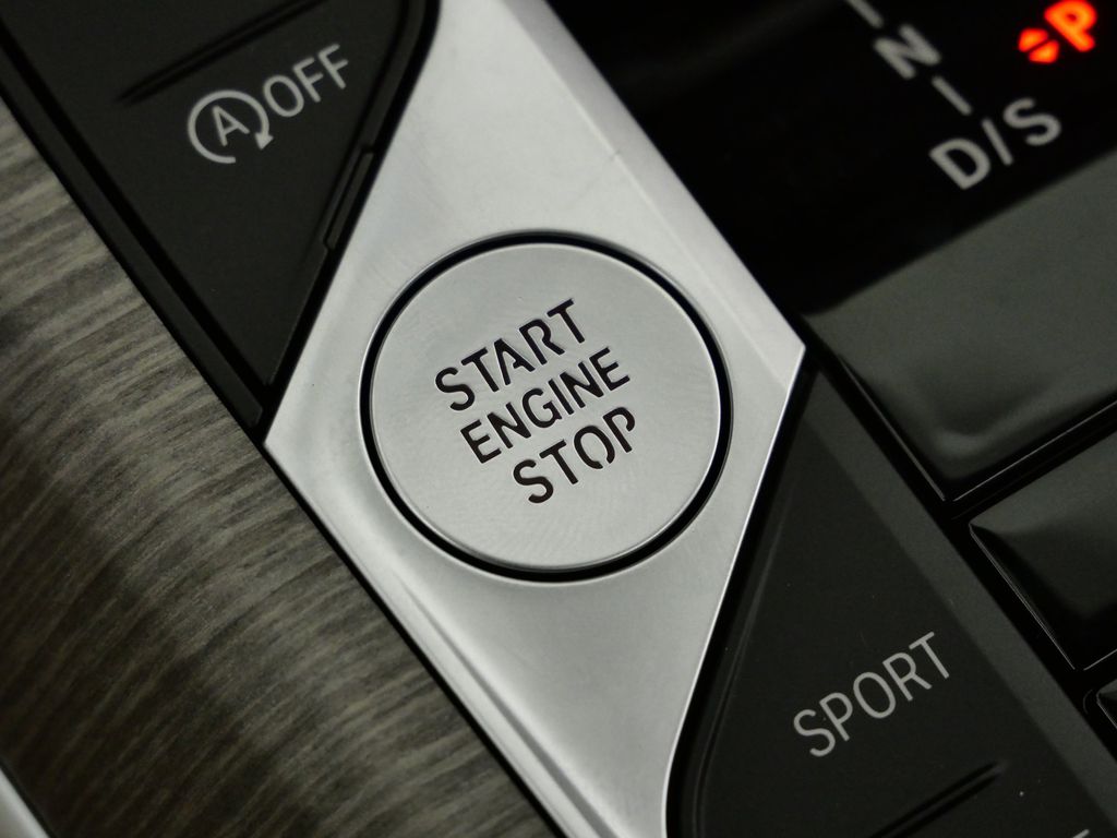 Thumbnail: 2026 BMW 3 Series - 45