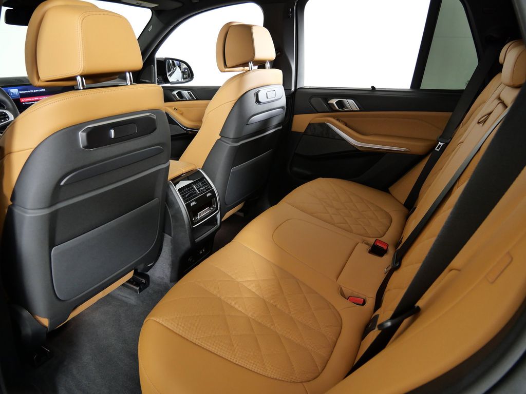 Thumbnail: 2026 BMW X5 - 35