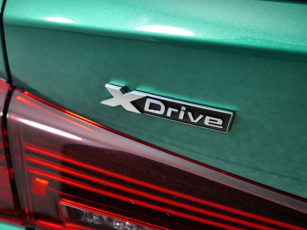 Thumbnail: 2026 BMW M4 - 13