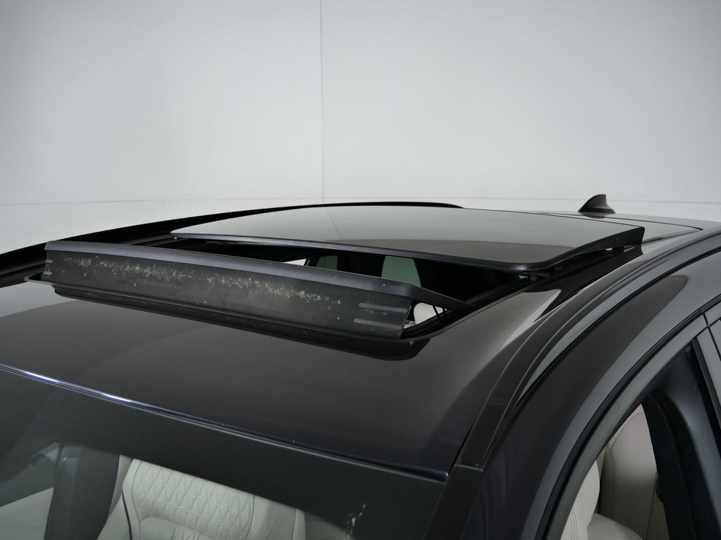 Thumbnail: 2023 BMW X5 - 19