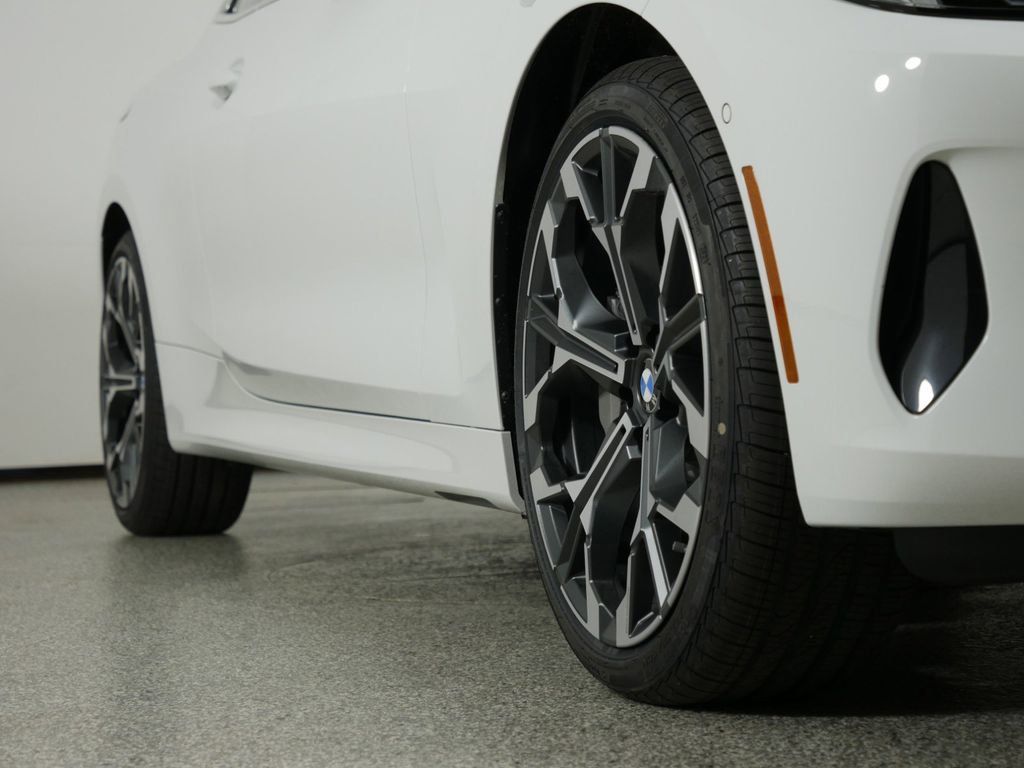 Thumbnail: 2025 BMW 4 Series - 7