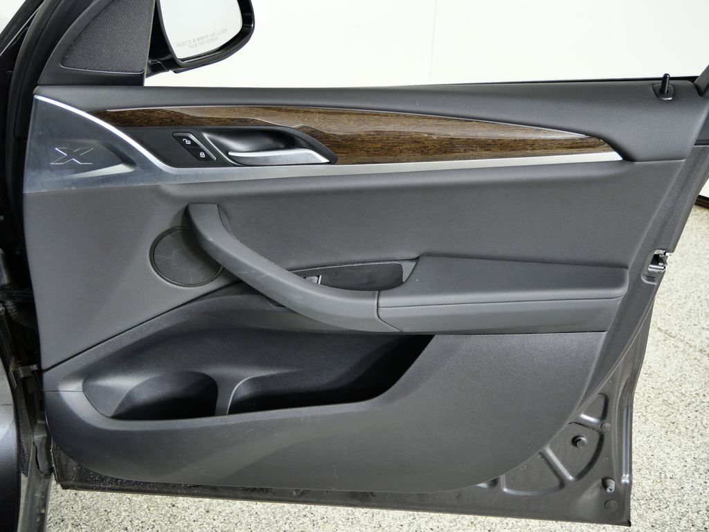 Thumbnail: 2021 BMW X3 - 20