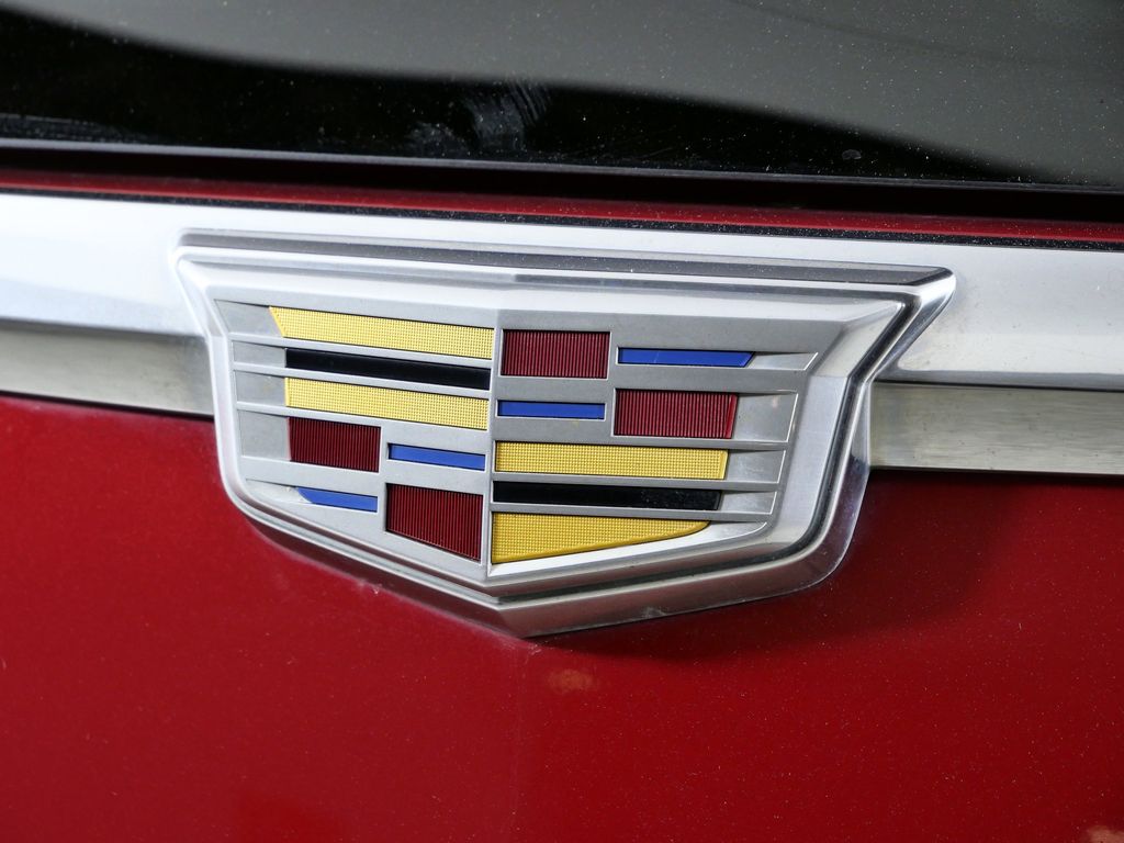 Thumbnail: 2015 Cadillac Escalade - 12