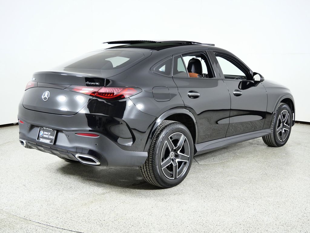 Thumbnail: 2024 Mercedes-Benz GLC - 10