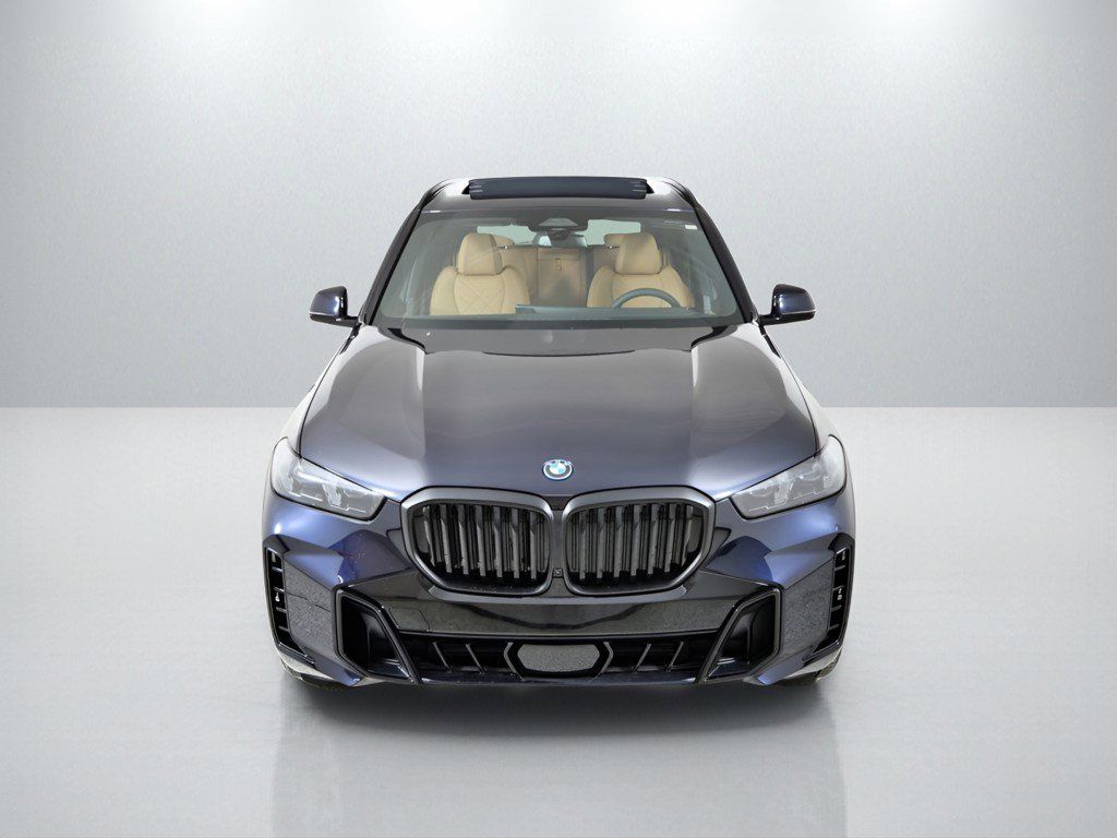 Thumbnail: 2026 BMW X5 - 17