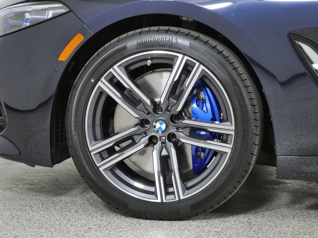 Thumbnail: 2026 BMW 8 Series - 16