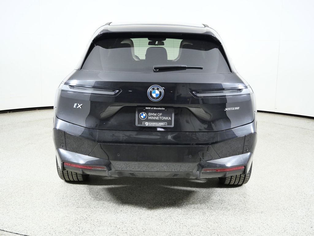 Thumbnail: 2025 BMW iX - 12