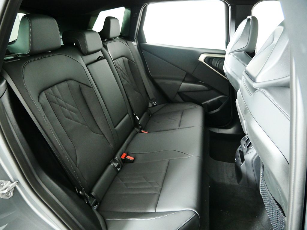 Thumbnail: 2025 BMW X3 - 25