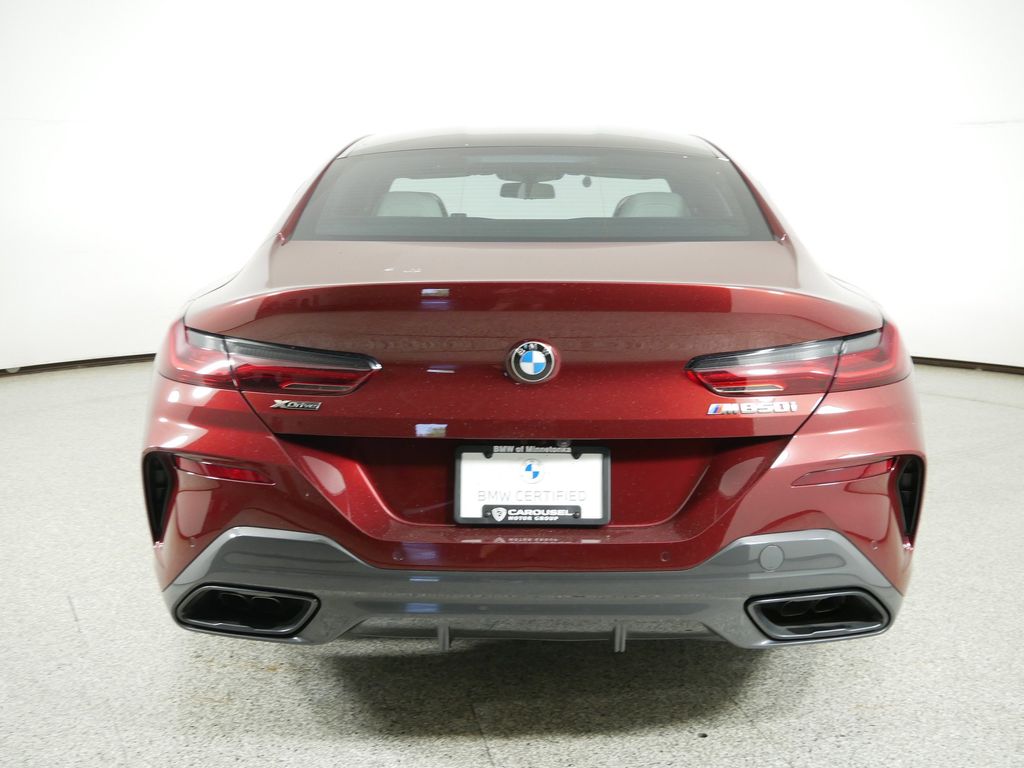 2022 BMW 8 Series M850i xDrive 11