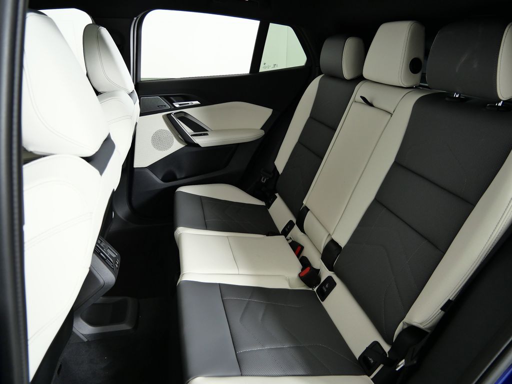 Thumbnail: 2026 BMW X2 - 31