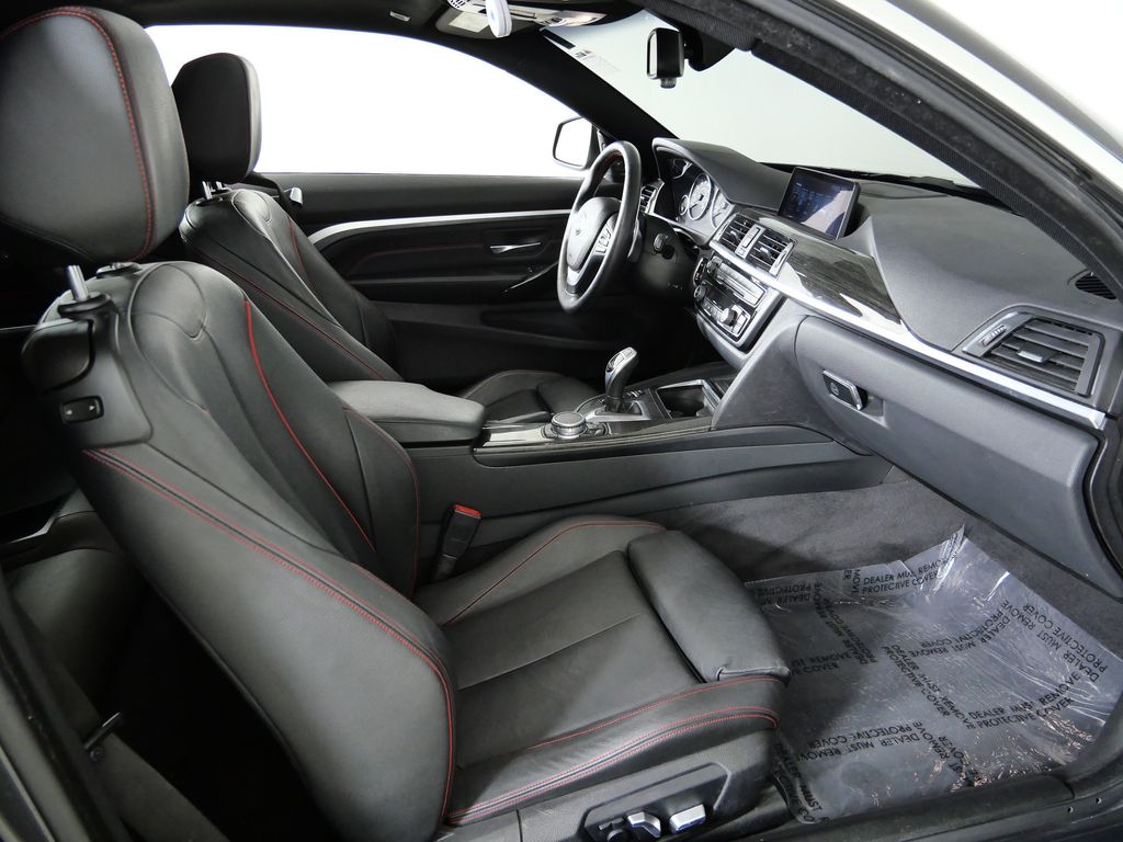 Thumbnail: 2017 BMW 4 Series - 21