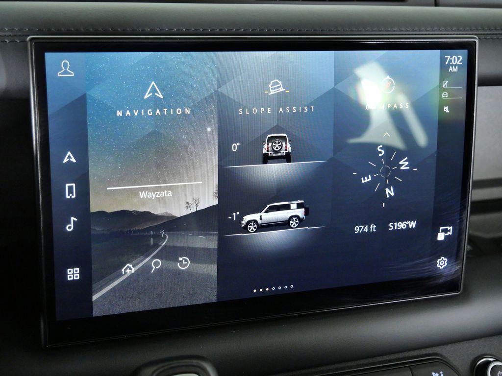 Thumbnail: 2024 Land Rover Defender - 41