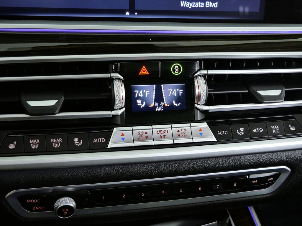 Thumbnail: 2021 BMW X7 - 48