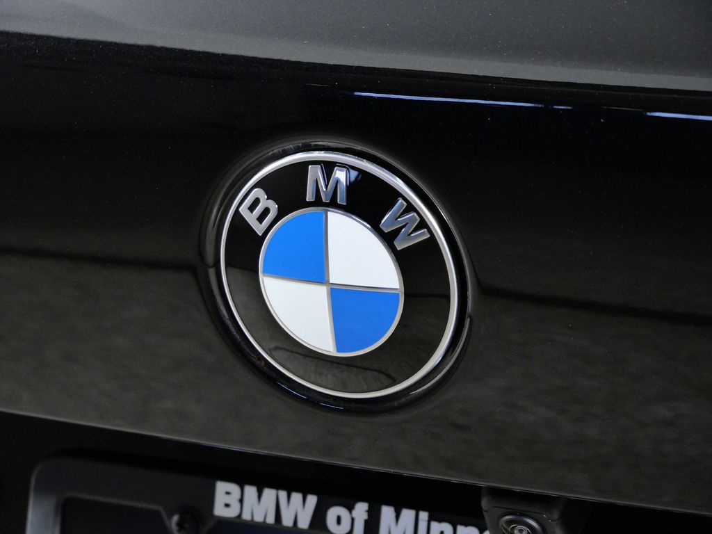 Thumbnail: 2026 BMW X5 - 11