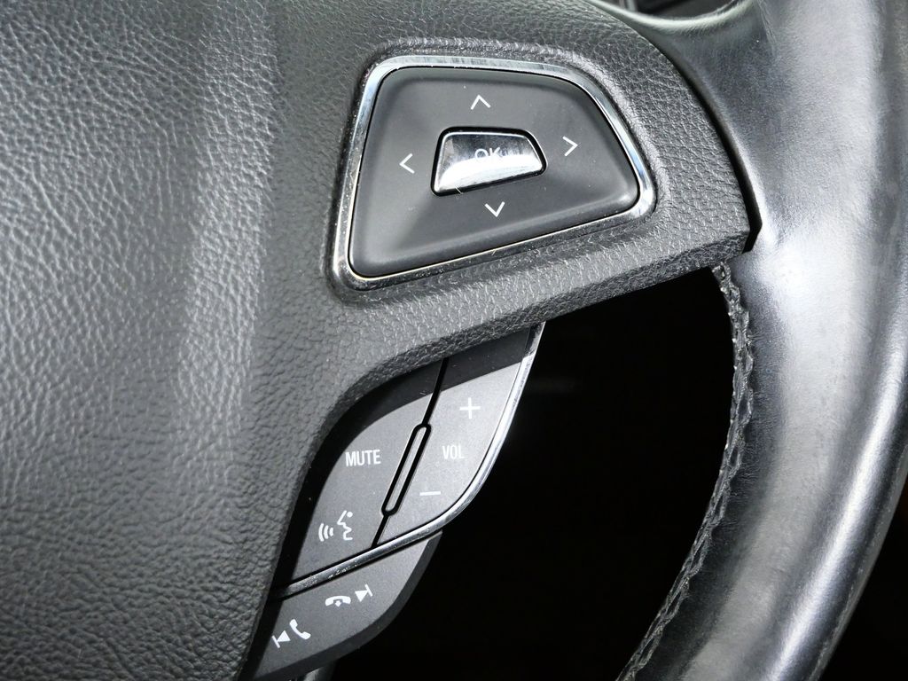 Thumbnail: 2017 Lincoln MKX - 42