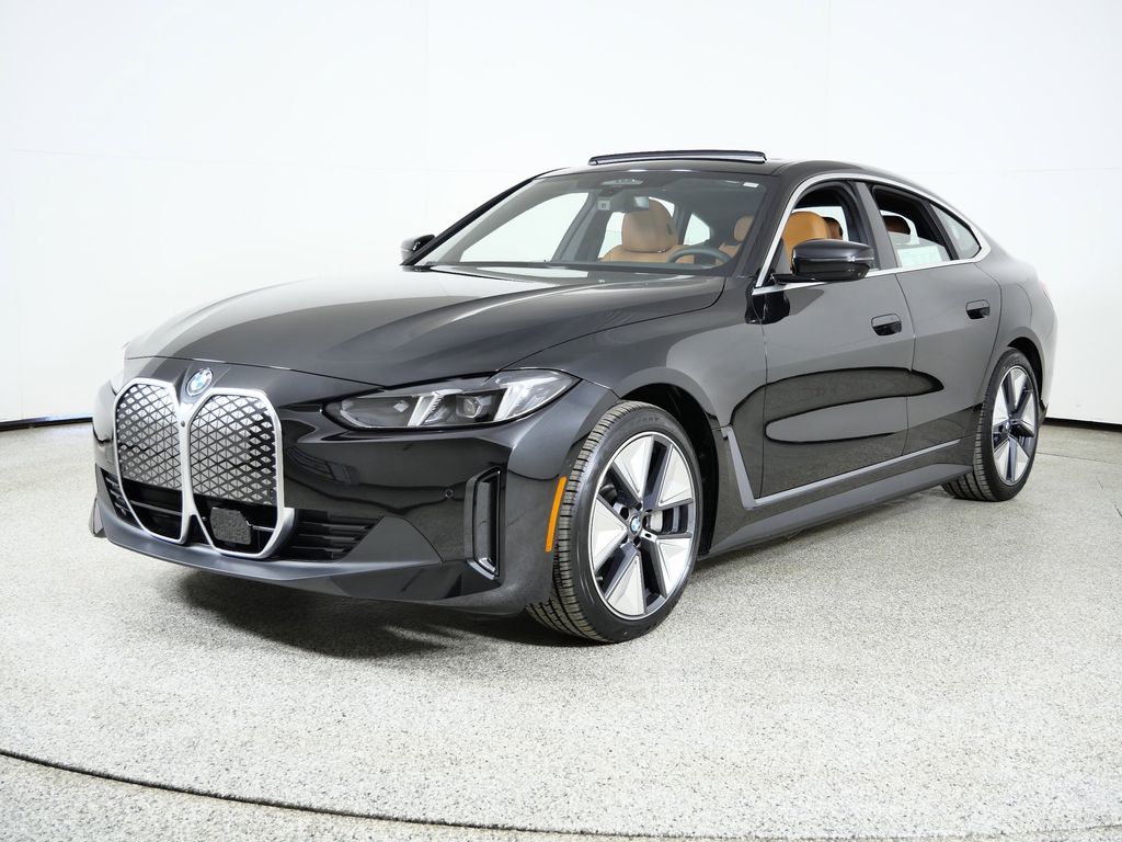 Thumbnail: 2026 BMW i4 - 1