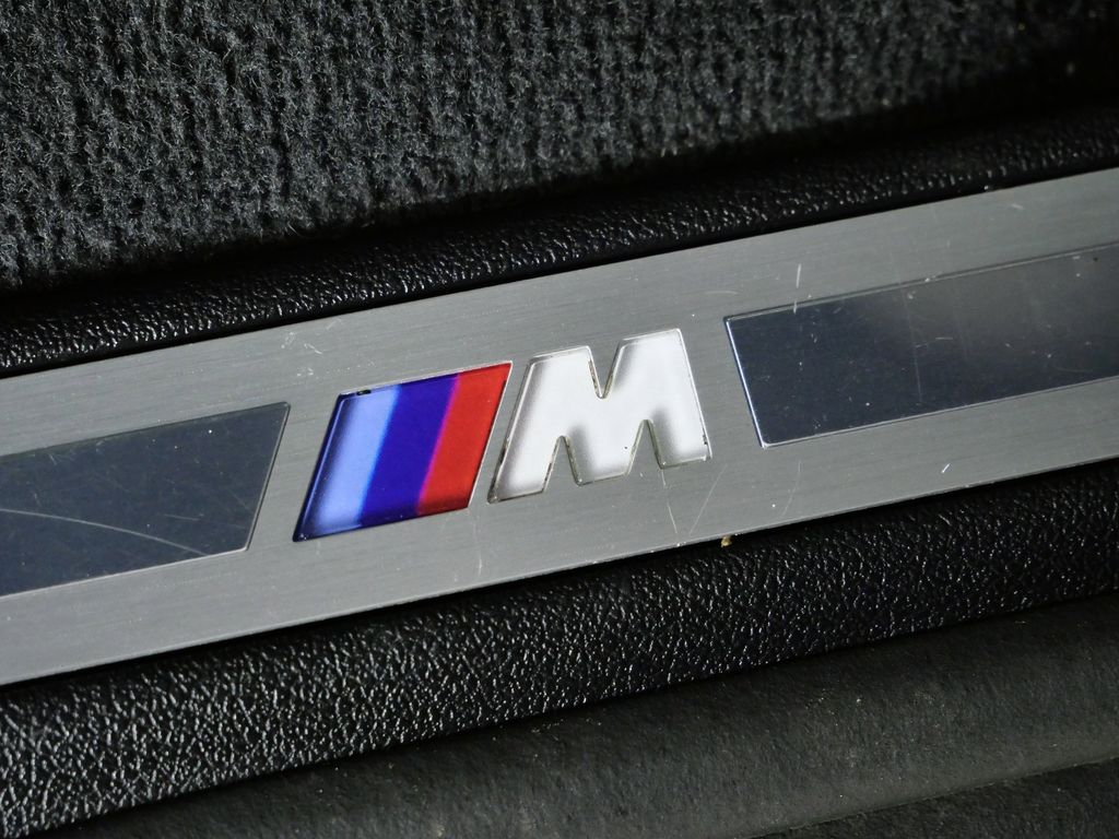 Thumbnail: 2024 BMW X7 - 32