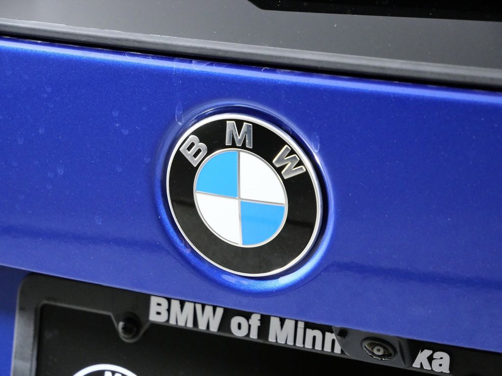 Thumbnail: 2026 BMW X1 - 11
