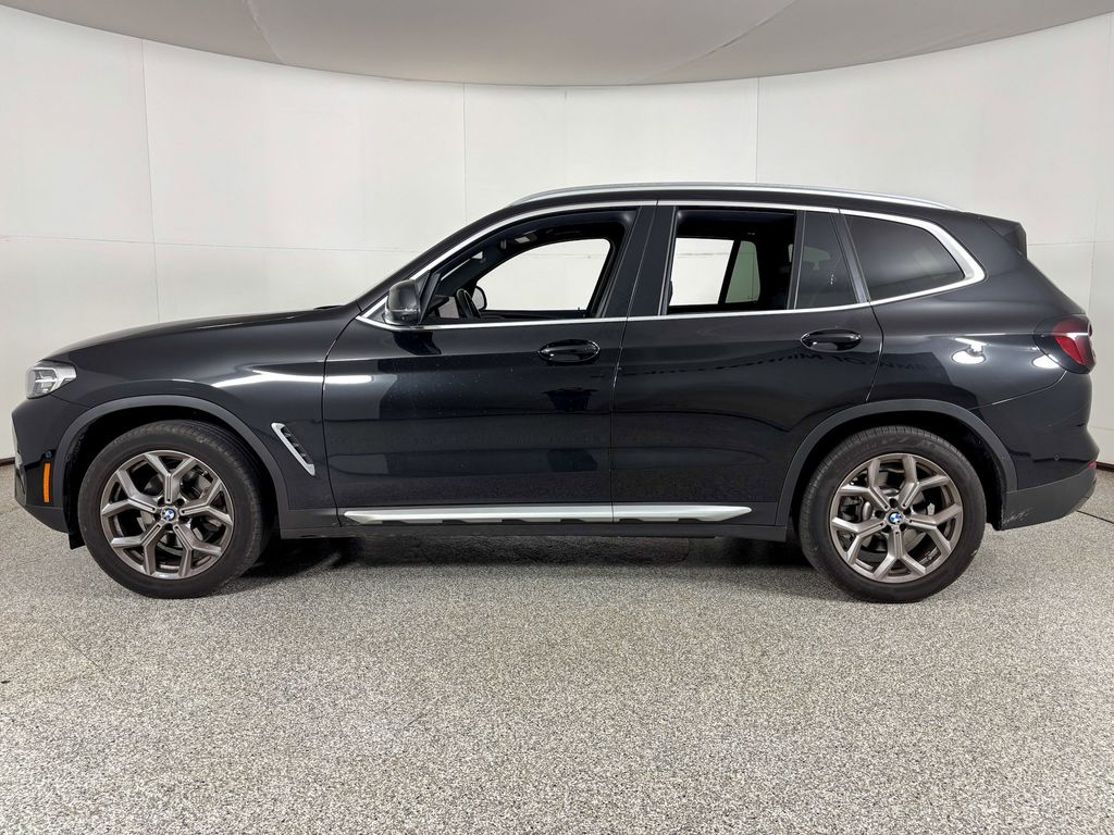 Thumbnail: 2023 BMW X3 - 6