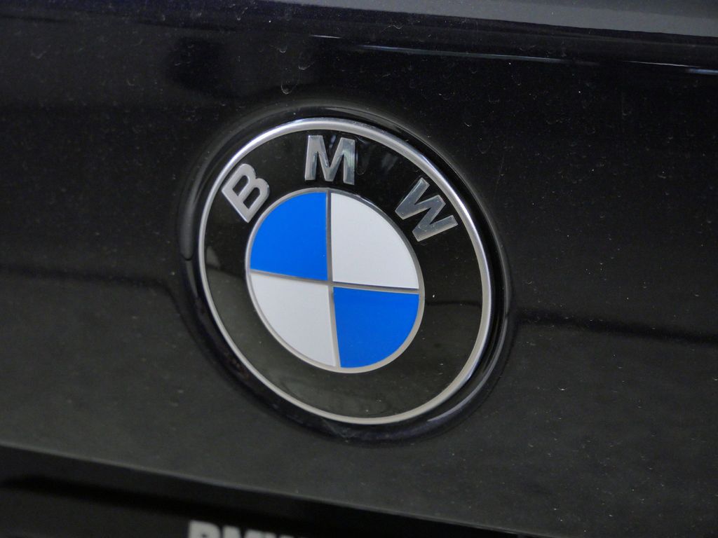 Thumbnail: 2026 BMW X5 - 11