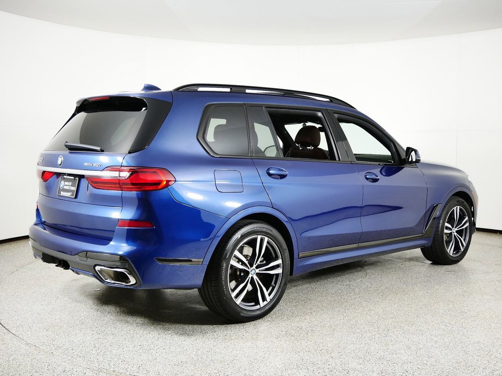 Thumbnail: 2021 BMW X7 - 9