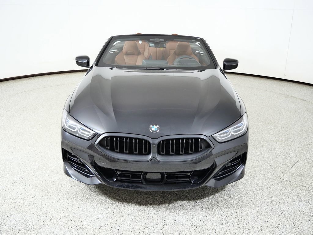 Thumbnail: 2026 BMW 8 Series - 18