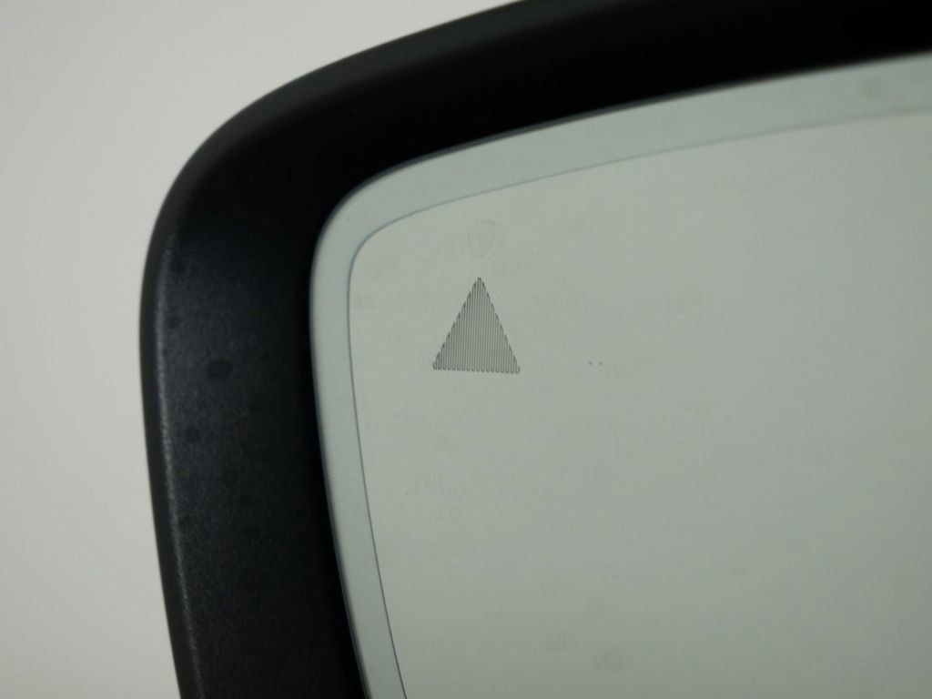 Thumbnail: 2025 BMW 3 Series - 40