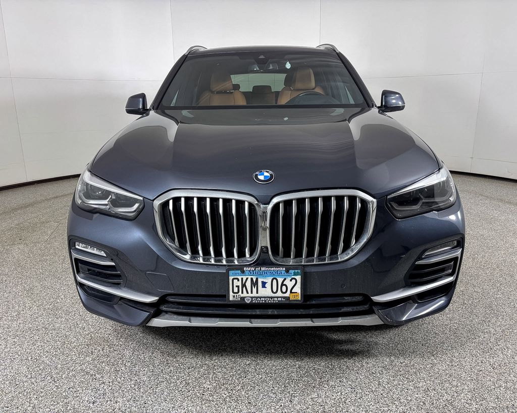 Thumbnail: 2021 BMW X5 - 3