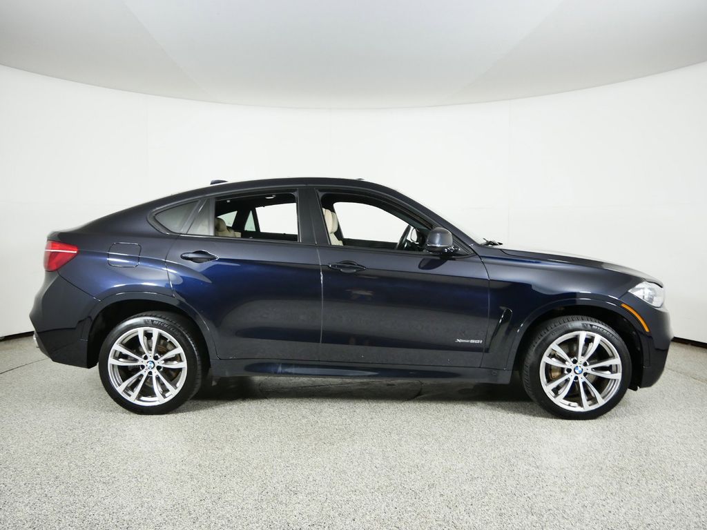 2015 BMW X6 xDrive50i 9