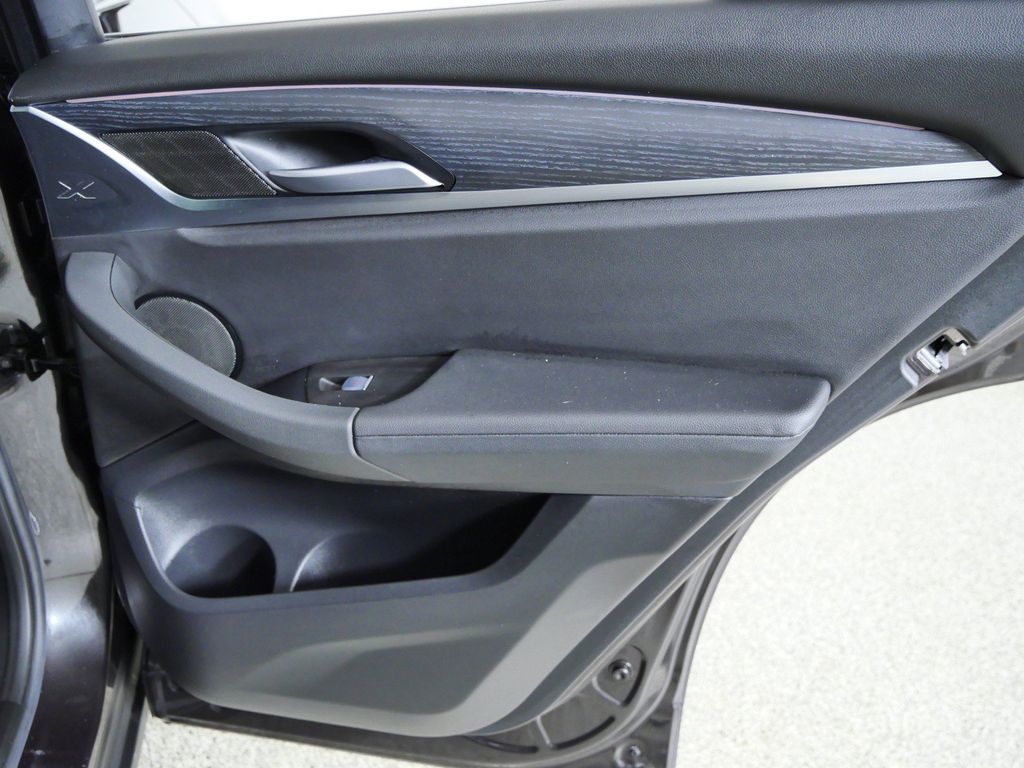 Thumbnail: 2023 BMW X3 - 28
