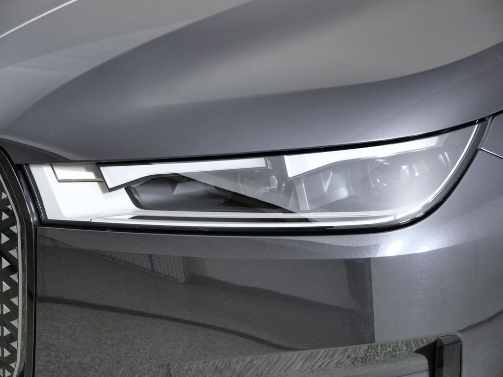 Thumbnail: 2024 BMW iX - 4