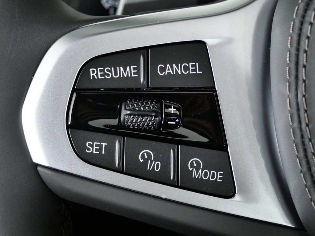 Thumbnail: 2026 BMW X5 - 41