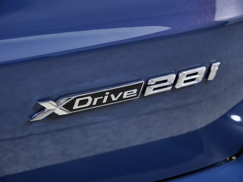 Thumbnail: 2026 BMW X1 - 12