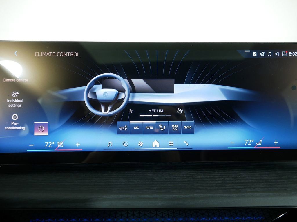 Thumbnail: 2025 BMW i4 - 41