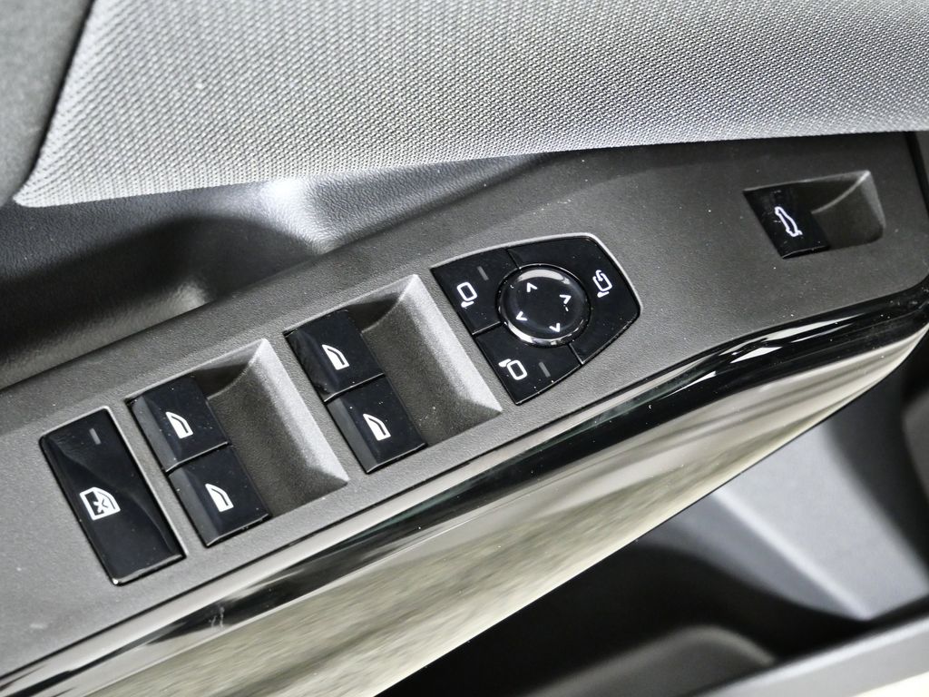 Thumbnail: 2026 BMW X3 - 36